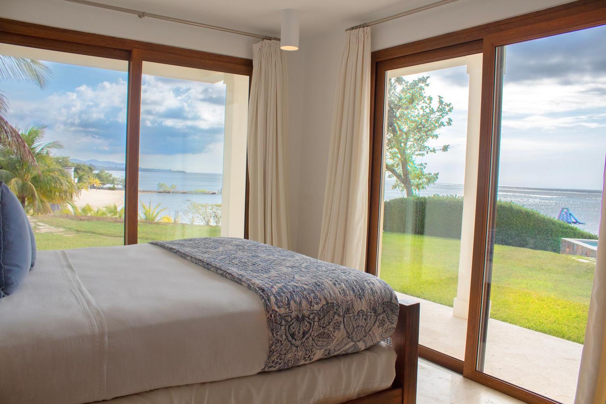 Las Verandas Hotel & Villas First Bight Exteriör bild