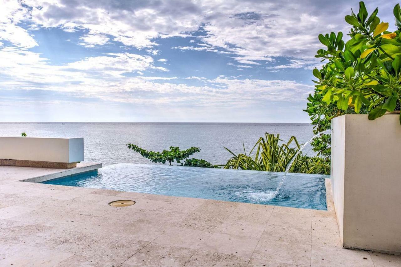Las Verandas Hotel & Villas First Bight Exteriör bild